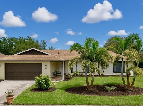 507 NW Azalea Avenue, Port Saint Lucie, FL 34983