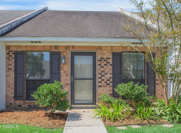 237 Woodland Circle, New Iberia, LA 70563