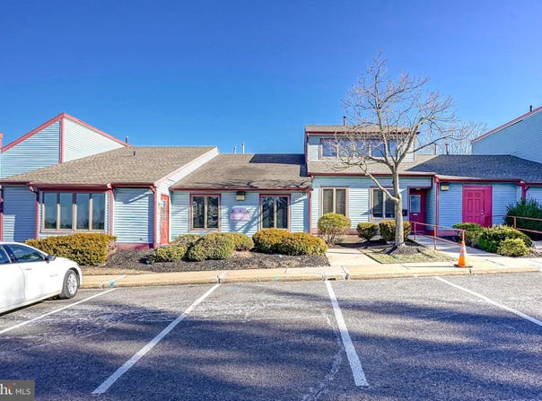 100 HERITAGE VALLEY DRIVE, SEWELL, NJ 08080