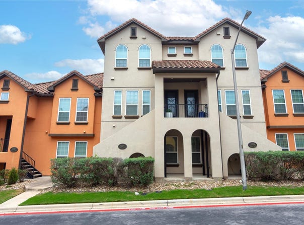 12205 Terraza Cir, Austin, TX 78726