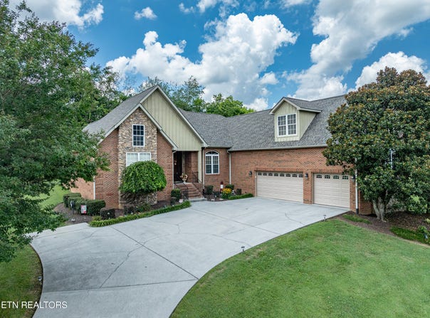 507 Cypress Drive, Maryville, TN 37803