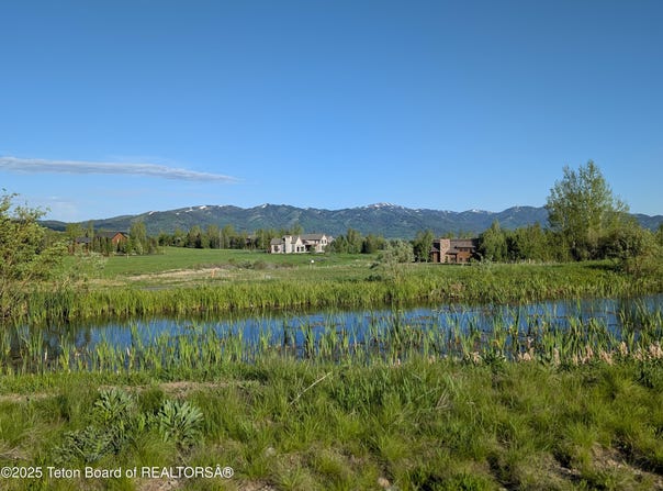 10 RIPARIAN Drive, Victor, ID 83455
