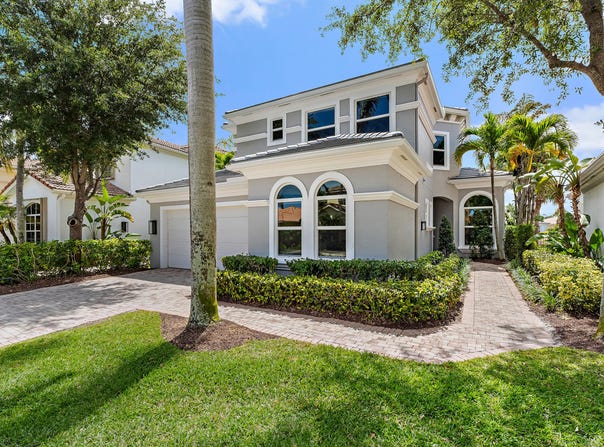 221 Andalusia Drive, Palm Beach Gardens, FL 33418