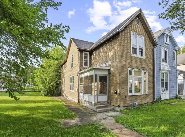 636 W Creighton Avenue, Fort Wayne, IN 46807-1207