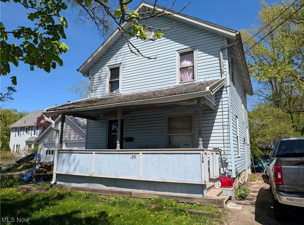 159 E Harris Avenue, Ravenna, OH 44266