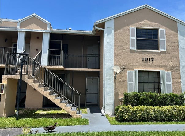 1017 WASHINGTON CIRCLE, HOMESTEAD, FL 33034