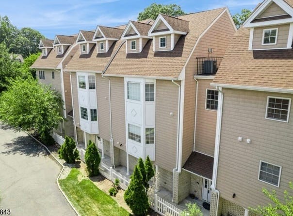 87 Centre Street, Nutley Twp., NJ 07110