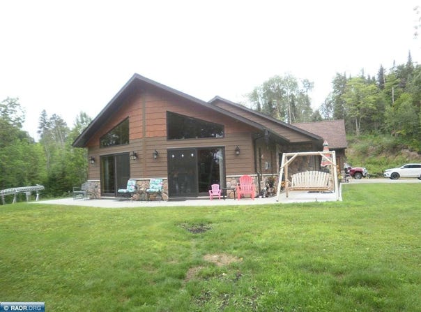 20049 County Road 70, Bovey, MN 55709