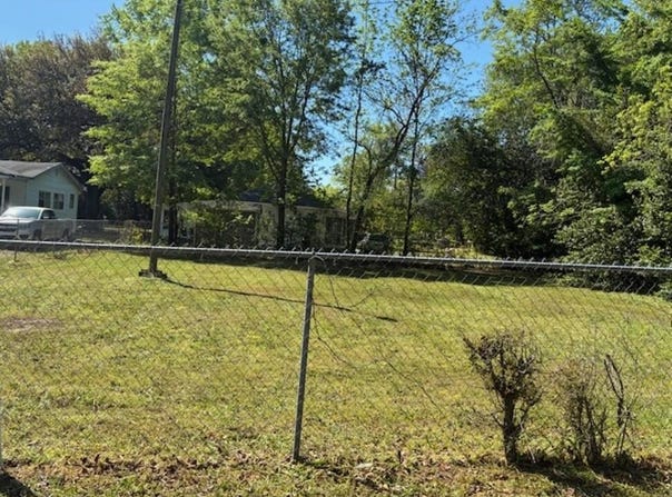 26 W W. Moore Street, Sumter, SC 29150