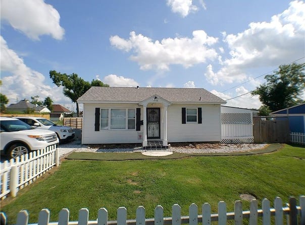 918 Maple  ST, Rogers, AR 72756