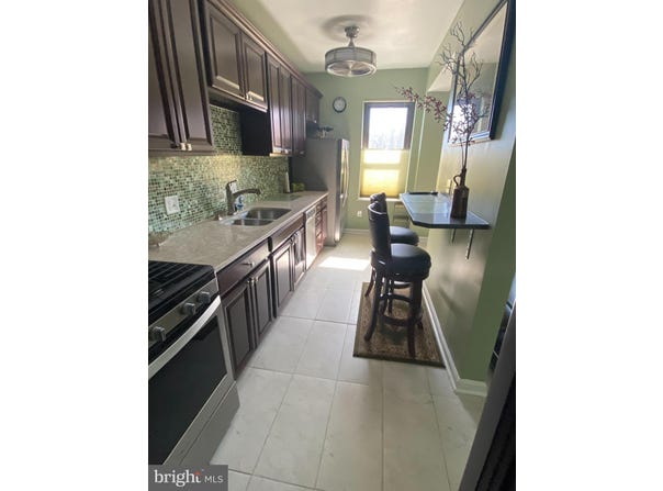 1001 SAINT PAUL STREET, BALTIMORE, MD 21202