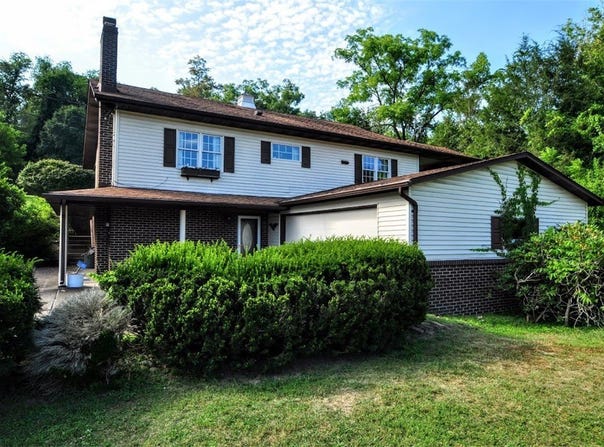 3601 Foster Road, N Versailles, PA 15137