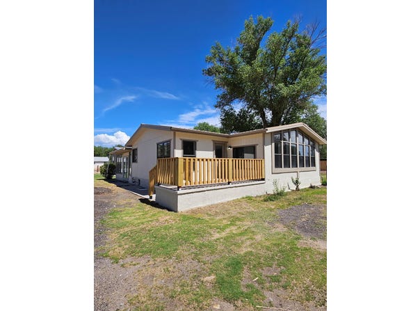 227 GENSEN Drive SW, Los Lunas, NM 87031