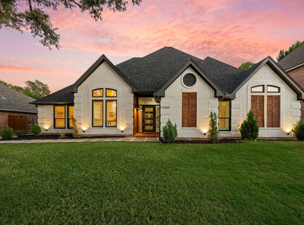 2905 Crestline Drive, Grapevine, TX 76051