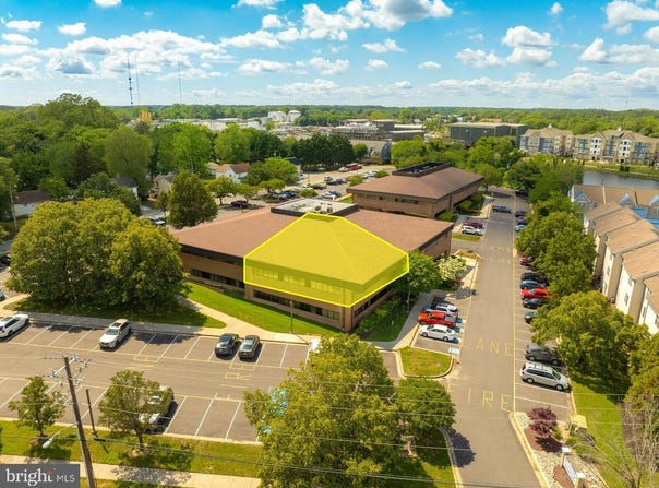 560 RIVERSIDE Drive, SALISBURY, MD 21801