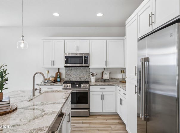 679 E MYRTLE Pass, Queen Creek, AZ 85140