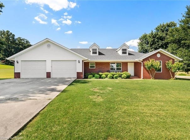 4305 Timber Lake, Charleston, AR 72933