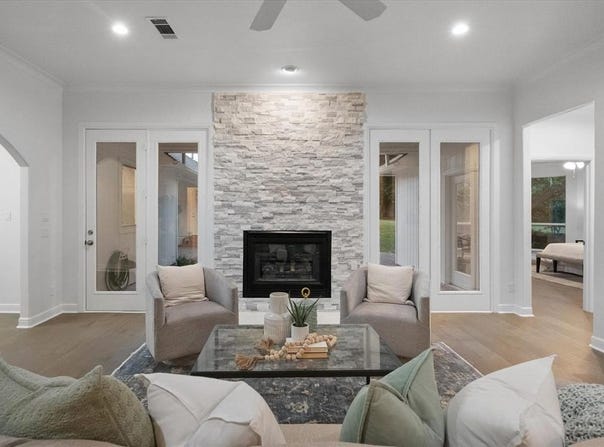 2800 Broadacres Lane, Dalworthington Gardens, TX 76016