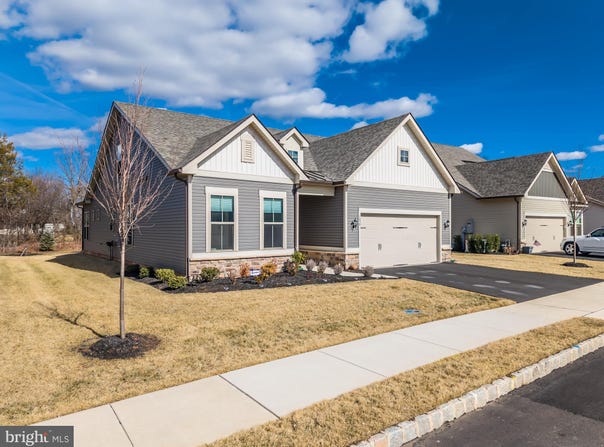 1058 HILL STREET, HATFIELD, PA 19440