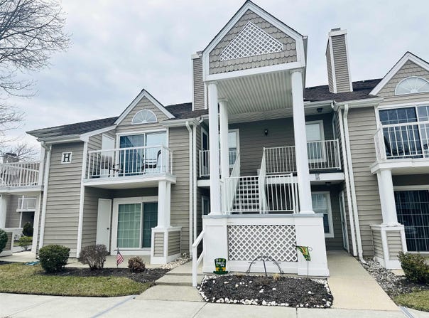 550 Central Ave, Linwood, NJ 08221