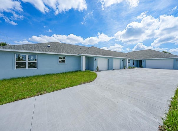 238 BOUNDARY BOULEVARD, ROTONDA WEST, FL 33947