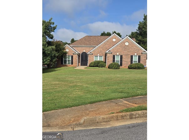 201 Thorn Berry, Conyers, GA 30094