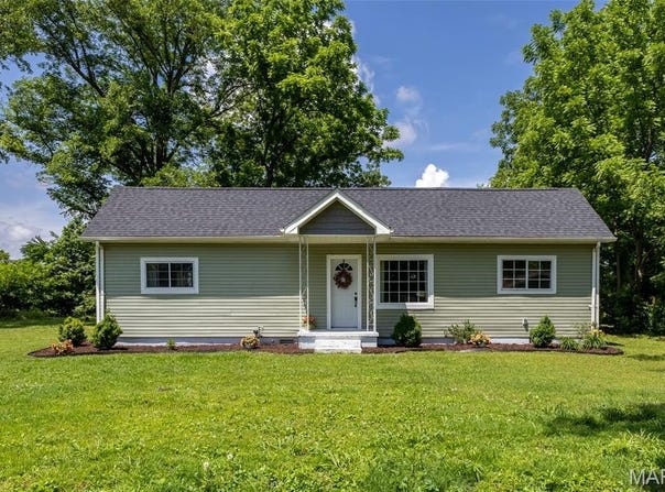 597 County Road 603, Poplar Bluff, MO 63901