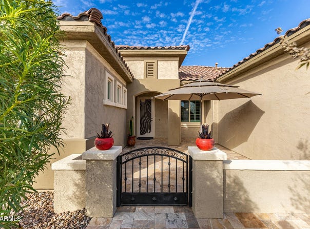 8144 W SILVER SPRING Way, Florence, AZ 85132