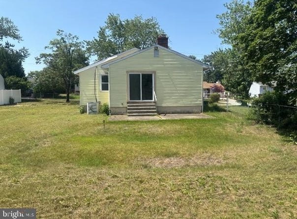 215 4TH AVENUE, WEST BERLIN, NJ 08091