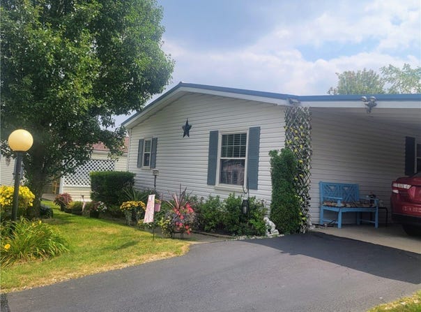 264 Ridge Ln, Murrysville, PA 15668
