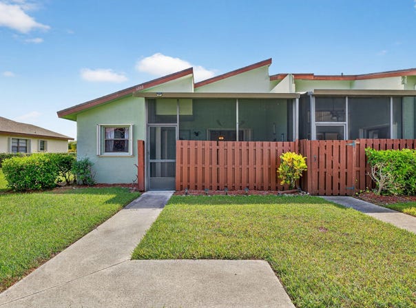 1732 W Sanderling Lane, Fort Pierce, FL 34982