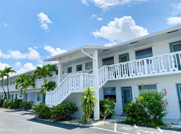 6550 Winfield Boulevard, Margate, FL 33063