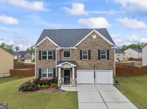 548 Azalea Bloom, Loganville, GA 30052