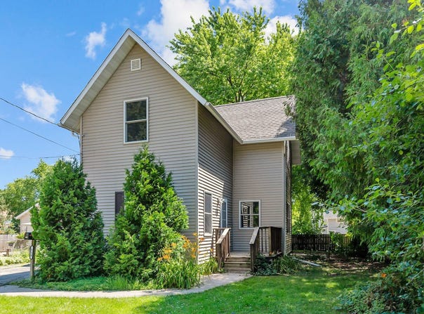 814 S MASON Street, APPLETON, WI 54914