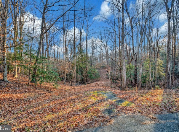 93 DENT Road, STAFFORD, VA 22554