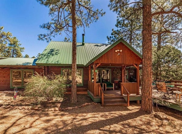 7 Log House Road, Glorieta, NM 87535