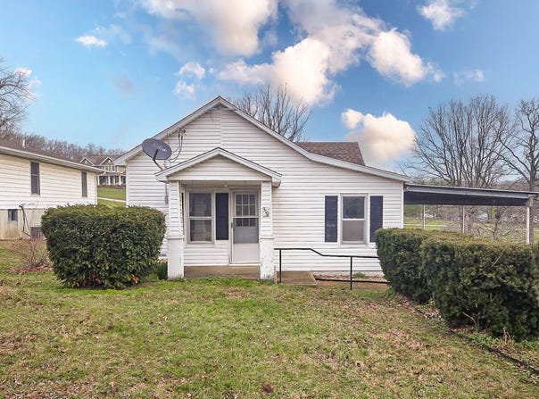 310 Maple Street, Cabool, MO 65689