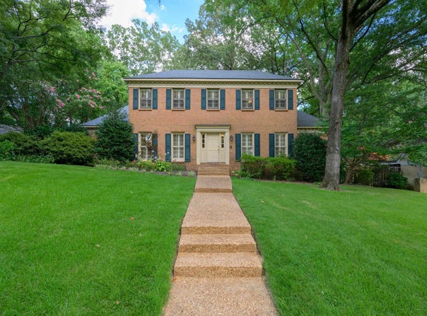 2784 FOX CREEK Dr, Germantown, TN 38138