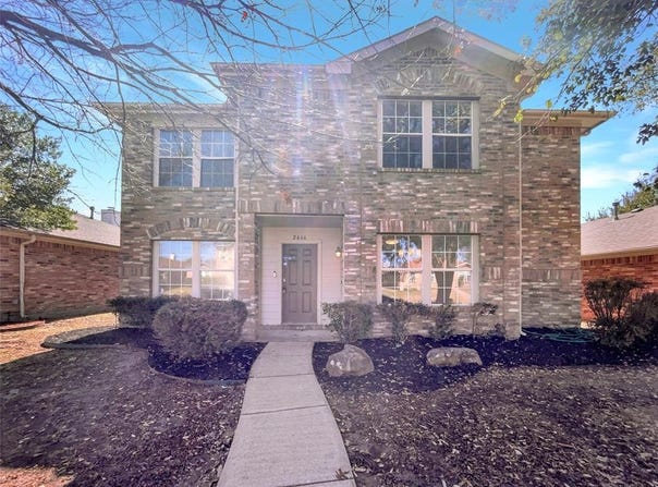 2466 Meadowgate Lane, Lancaster, TX 75134