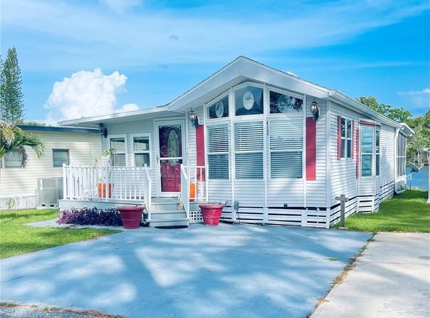 107 KOVE BOULEVARD, OSTEEN, FL 32764