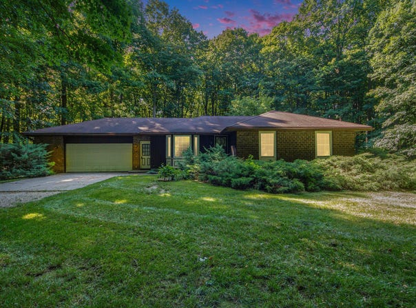 12382 92nd Street SE, Alto, MI 49302