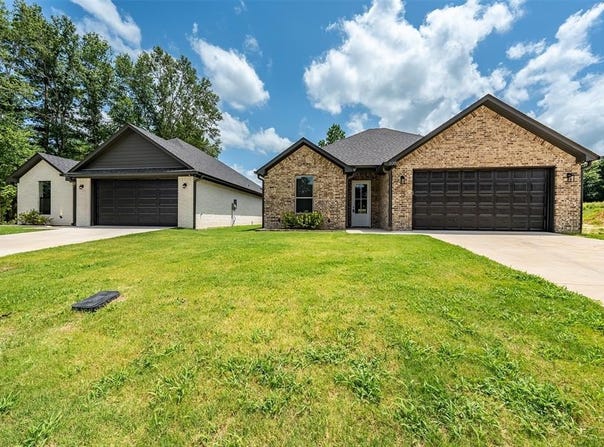 11205 CR 166, Tyler, TX 75703