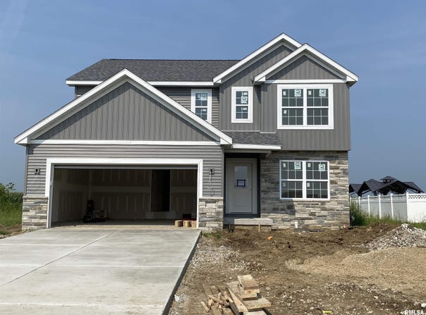 1005 Campanella Drive, Chatham, IL 62629