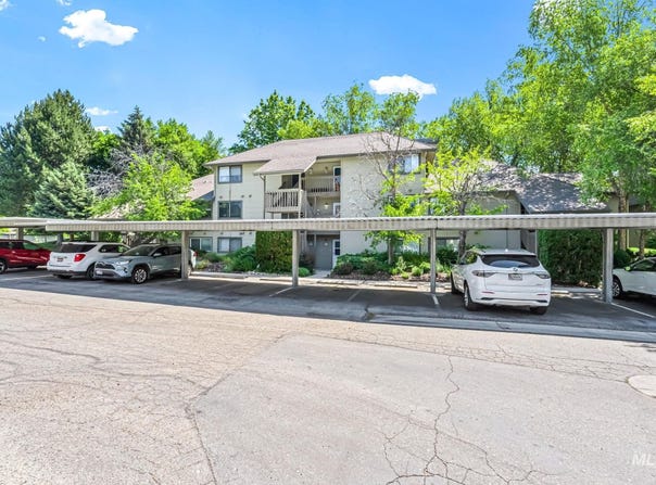 3559 S Gekeler, Boise, ID 83706