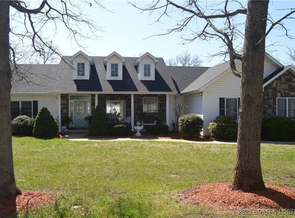 112 Rush Road, Eldon, MO 65026