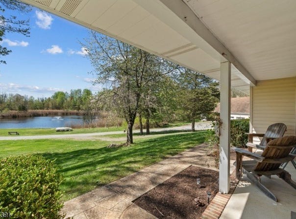 75 Wolfs Corner Rd, Green Twp., NJ 07860