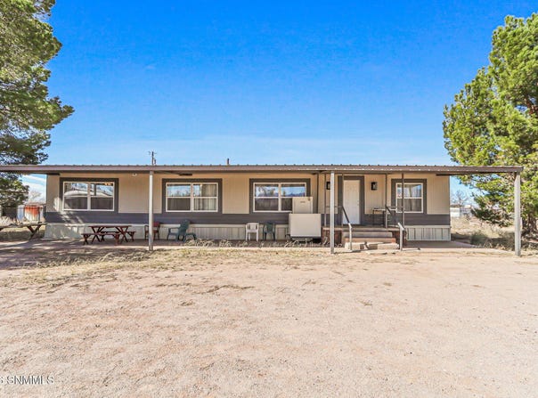 5740 Stern Drive, Las Cruces, NM 88001