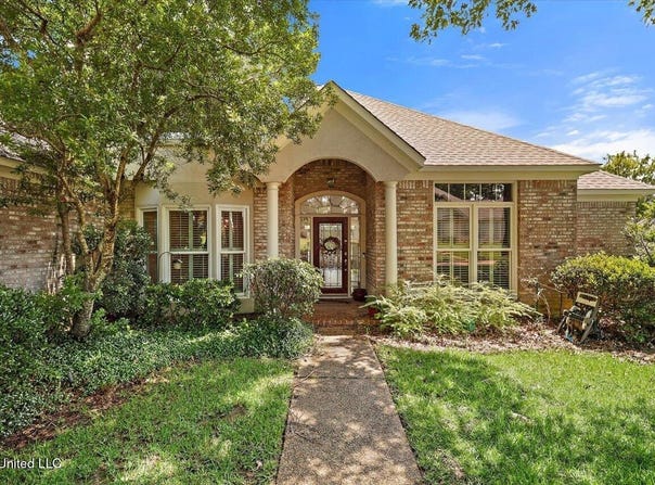 219 Northwind Drive, Brandon, MS 39047