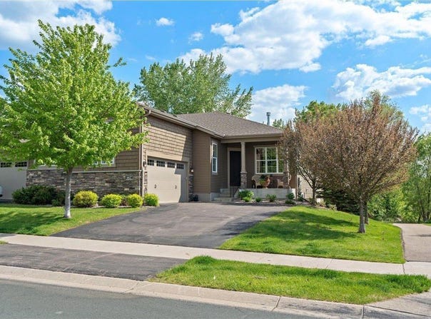 6627 W 133rd Street, Savage, MN 55378