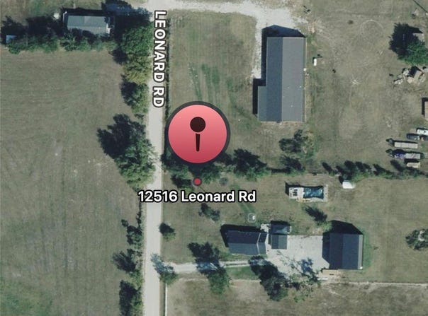 12517 Leonard Road, Gravette, AR 72736